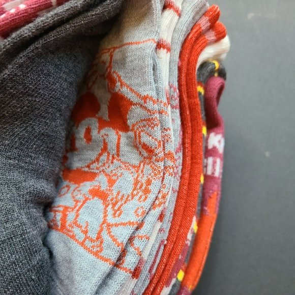 NWT Disney Mickey Mouse and Friends 10 Pairs No Show Socks Shoe Size 4-10 - Picture 6 of 10